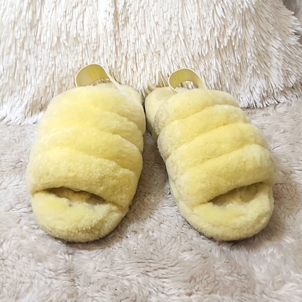 UGG FLUFF YEAH SLIPPERS